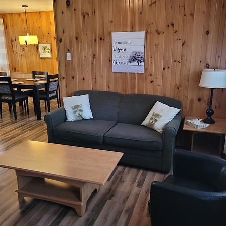 Centre De Vacances 5 Etoiles Family Resort Sacre-Coeur ภายนอก รูปภาพ
